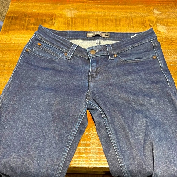 Levi’s  size 27 jeans - Picture 1 of 4